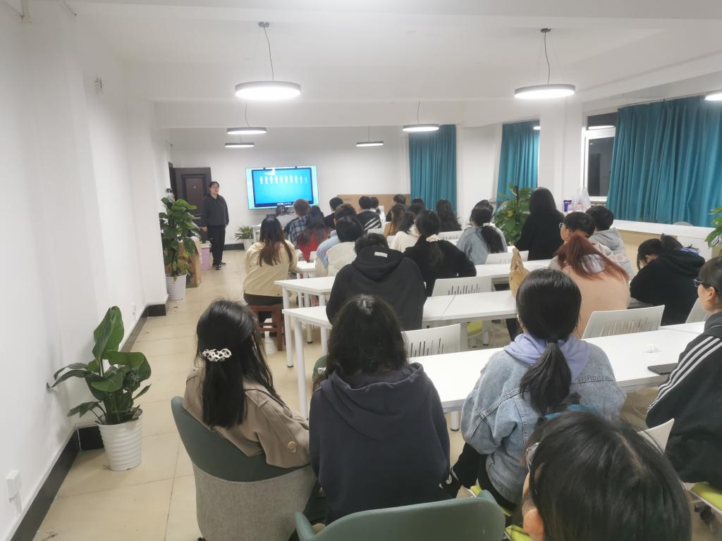 为加强买球入口app手机版下载宿舍自