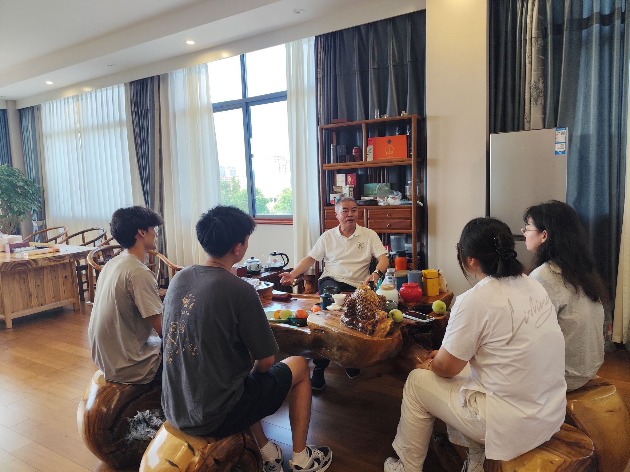 开展“新长征·新织途”主题实践调研活